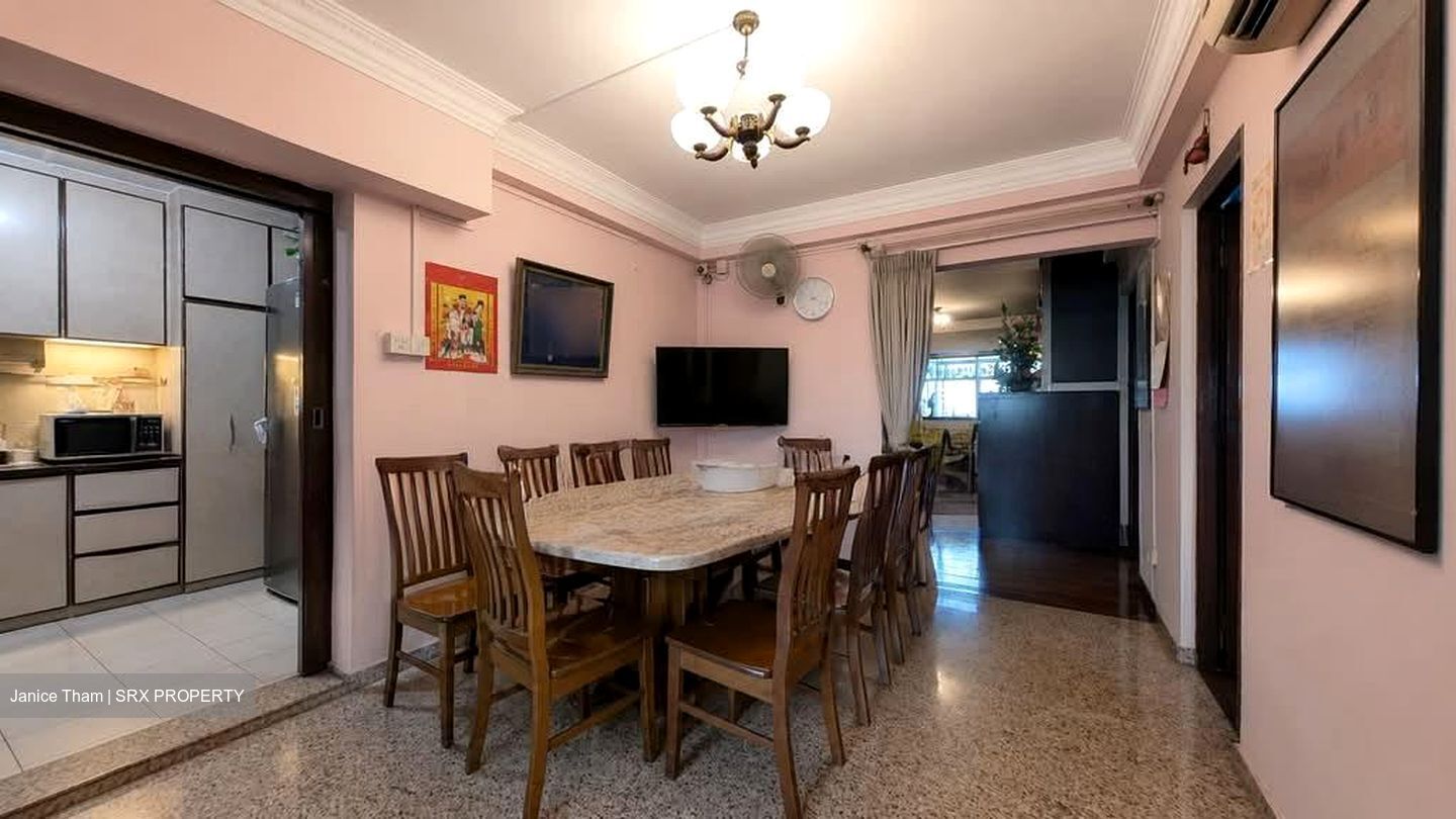Blk 805 Woodlands Street 81 (Woodlands), HDB Executive #584444201